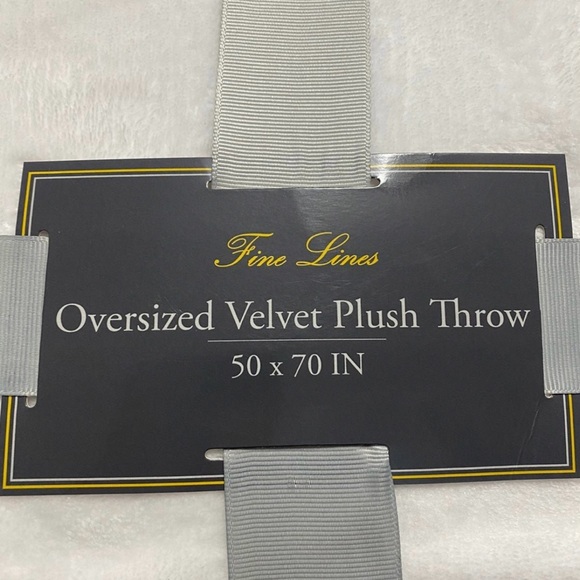 Fine Lines White Oversized Velvet Plush Throw — 50” X 70”. - Picture 2 of 3